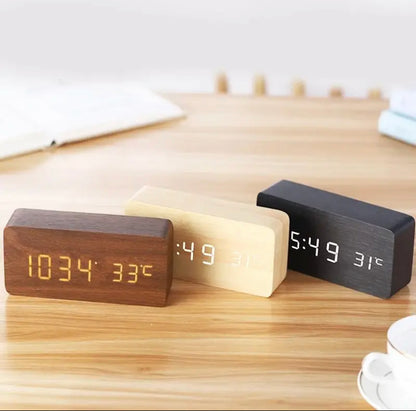 Fabula TechHome™  Wooden Digital Alarm Clock